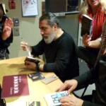 Nebil Özgentürk ve Soner Olgun kitap ve CD imza masası Nebil Özgentürk ve Soner Olgun